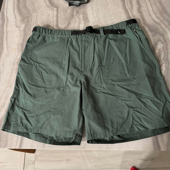 Saturdays New York City Olive Cargo Shorts - Picture 1 of 1